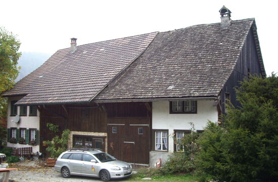 Altes, abgelegenes Vielzweck-Bauernhaus kauf und umbauen